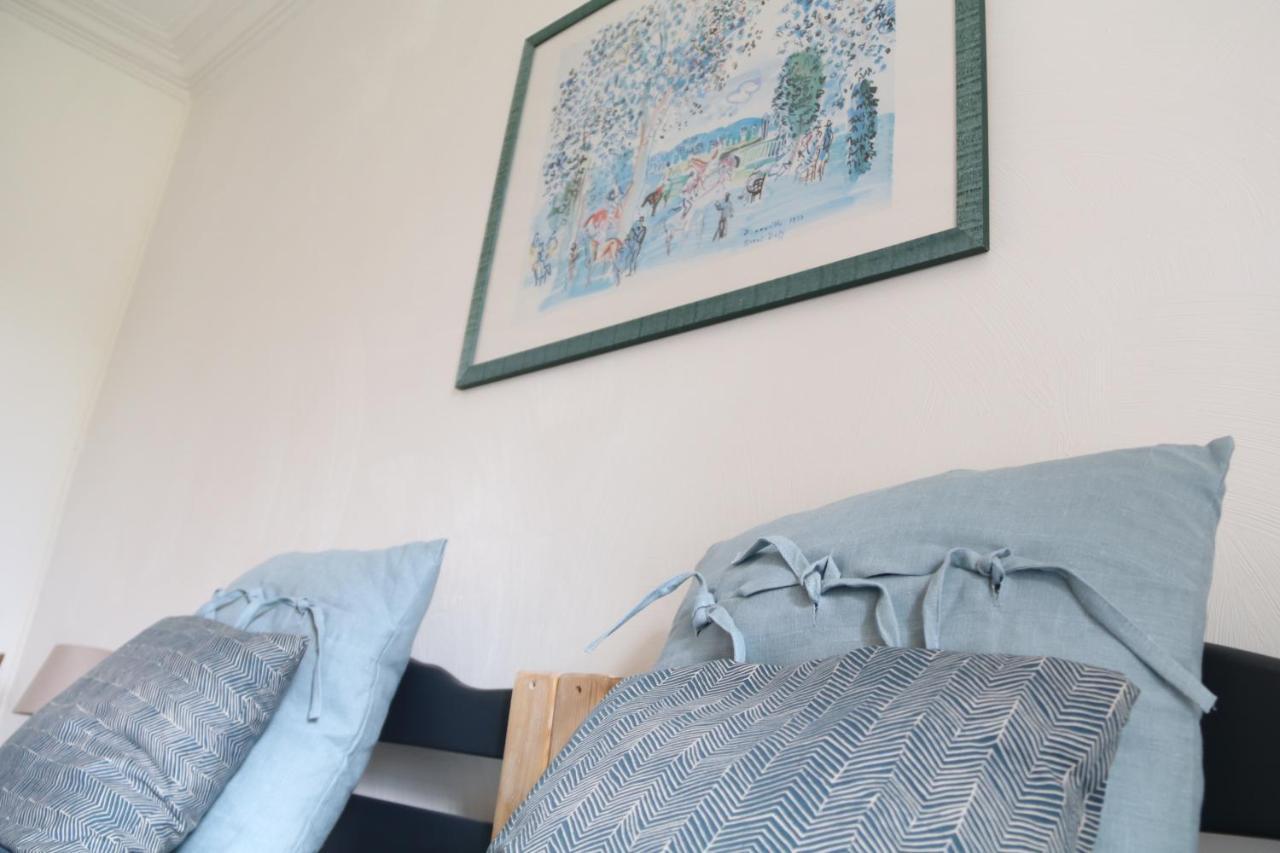 Manoir Du Taillis Bed & Breakfast Heugon Dış mekan fotoğraf